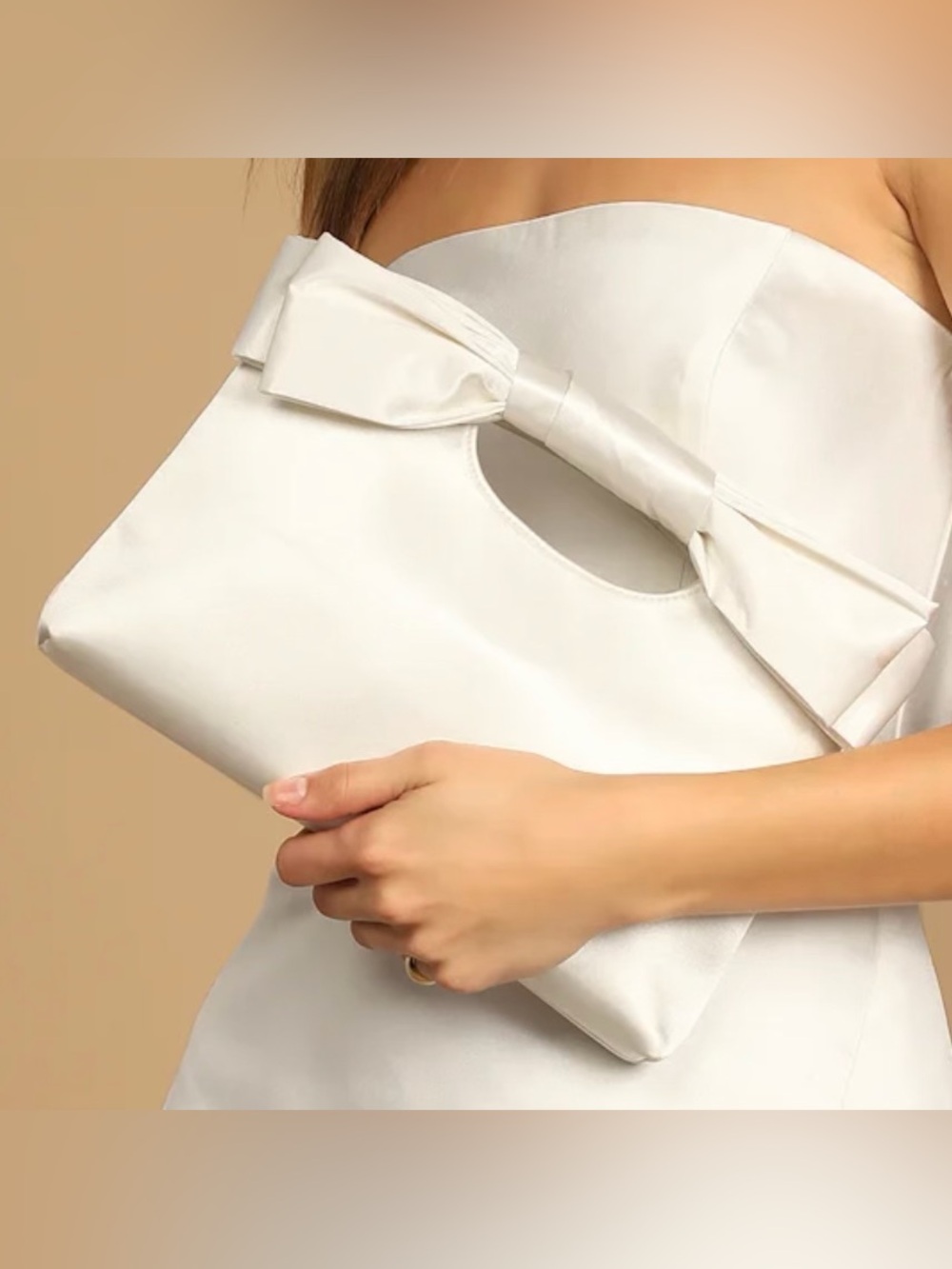 Total Romantic White Satin Bow Clutch
